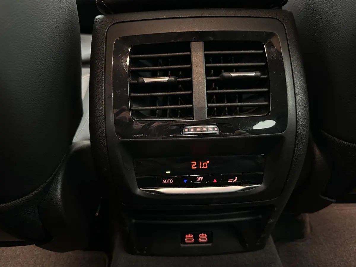 xDrive30e eDrive Edition | Head-up| CarPlay| Stuurverwarming|