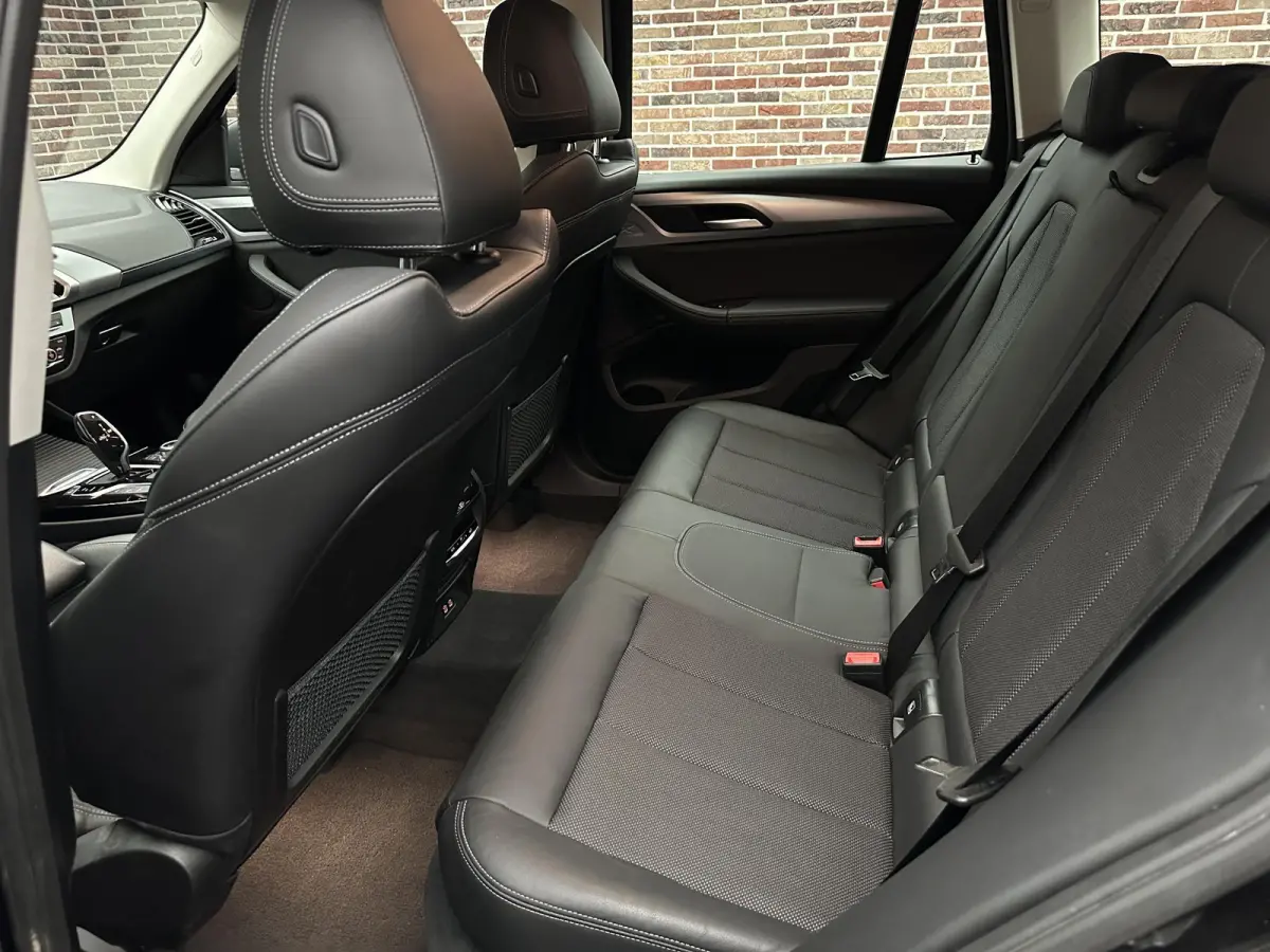 xDrive30e eDrive Edition | Head-up| CarPlay| Stuurverwarming|