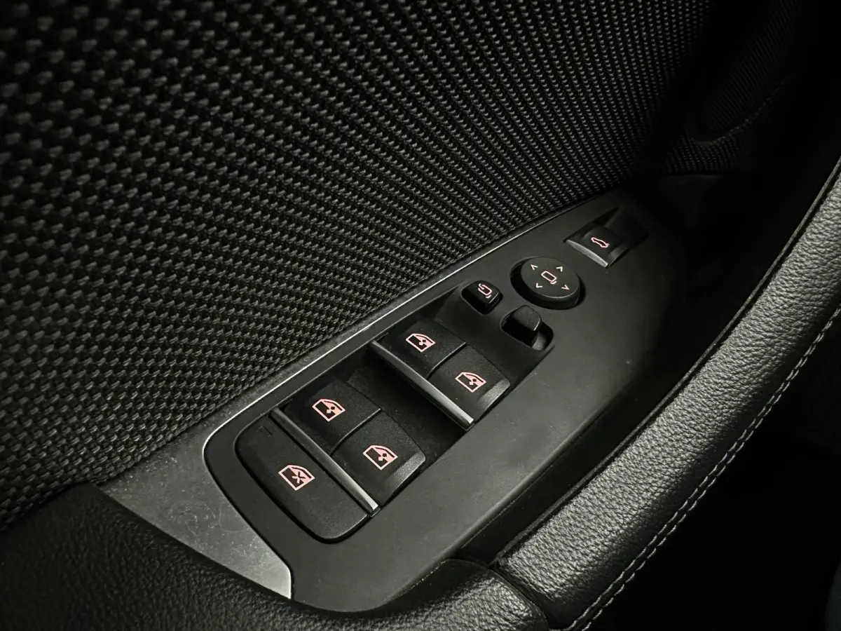 xDrive30e eDrive Edition | Head-up| CarPlay| Stuurverwarming|