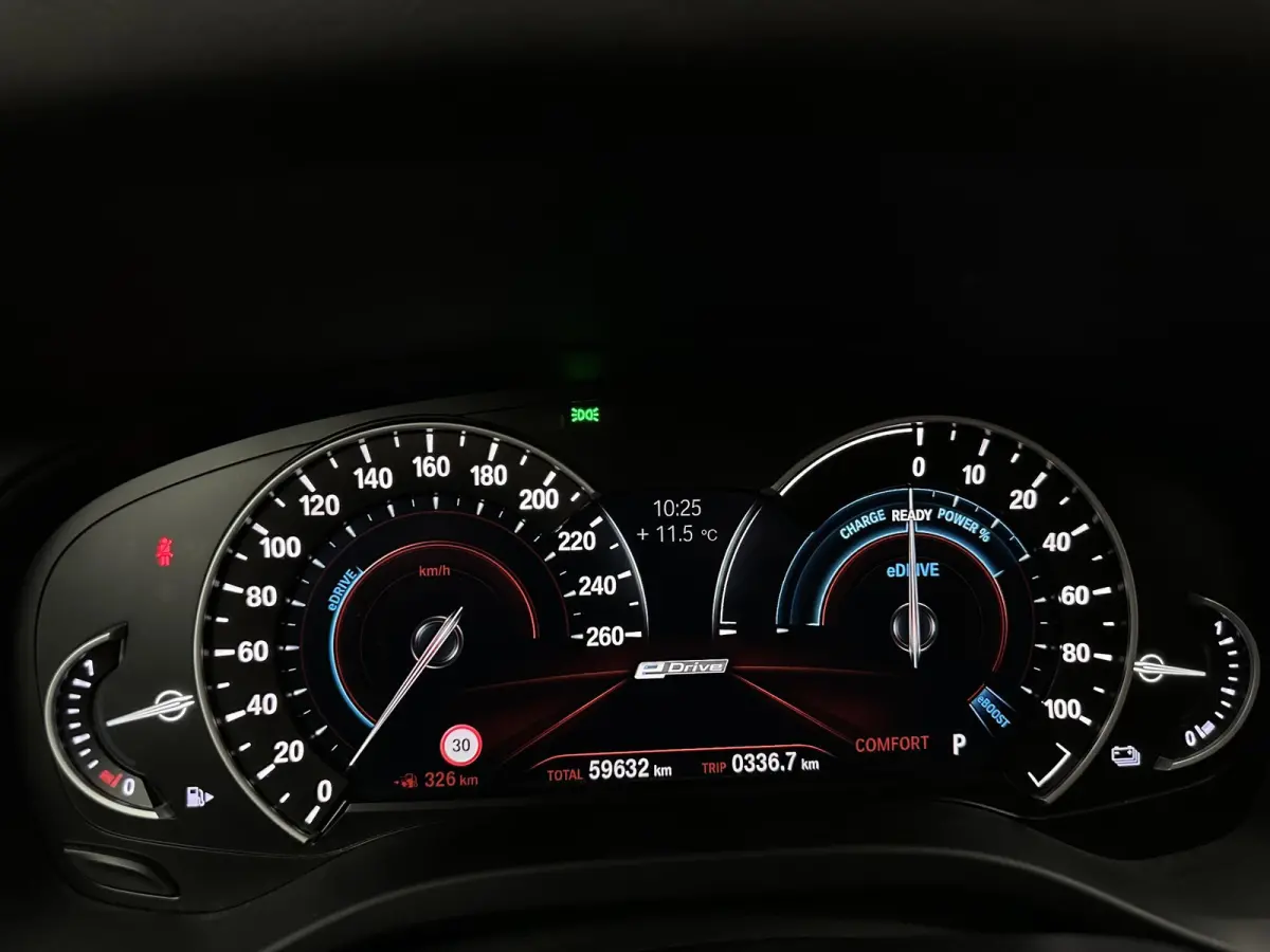 xDrive30e eDrive Edition | Head-up| CarPlay| Stuurverwarming|