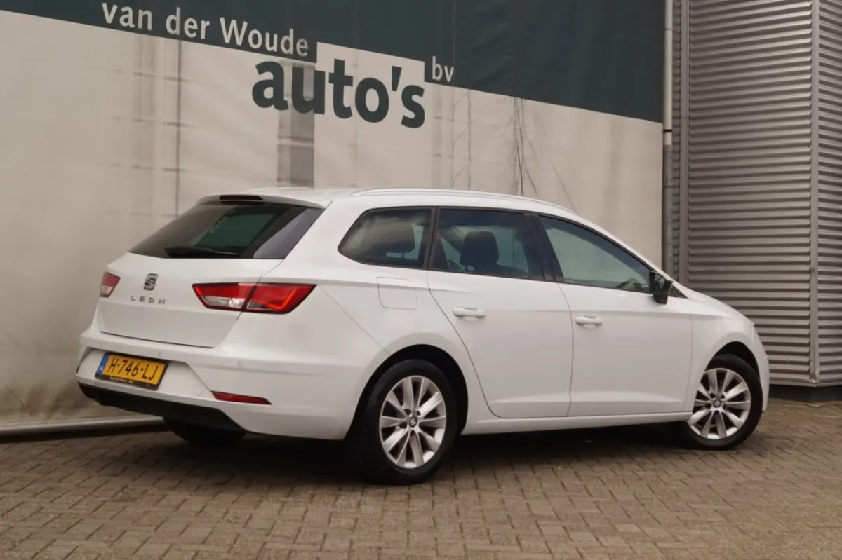 1.6 TDI 115pk Style -NAVI-ECC-PDC-