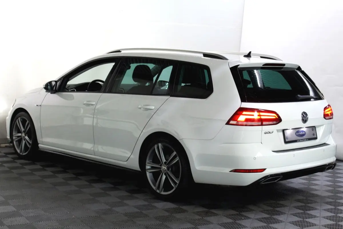 1.5 TSI R-Line 1eEIGNR! NAV BT STOELVW PDC '19