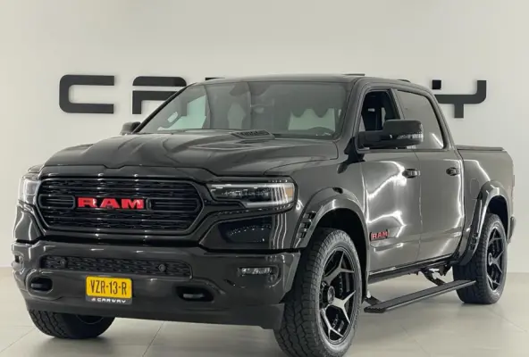 1500 5.7 V8 Limited RED Widebody Carway Edition