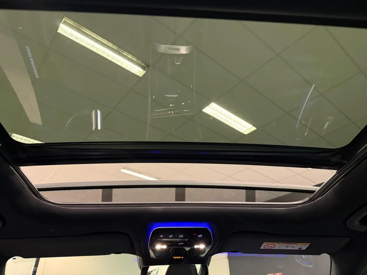 300 e AMG BLACK-LINE 313PK SOH-TEST/LUCHTVERING/PANO/V-COCKPIT/NAVI/DAB/CARPLAY/CAM///