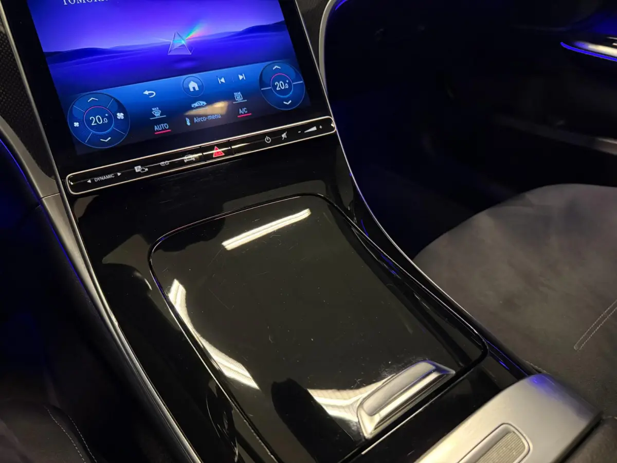 300 e AMG BLACK-LINE 313PK SOH-TEST/LUCHTVERING/PANO/V-COCKPIT/NAVI/DAB/CARPLAY/CAM///
