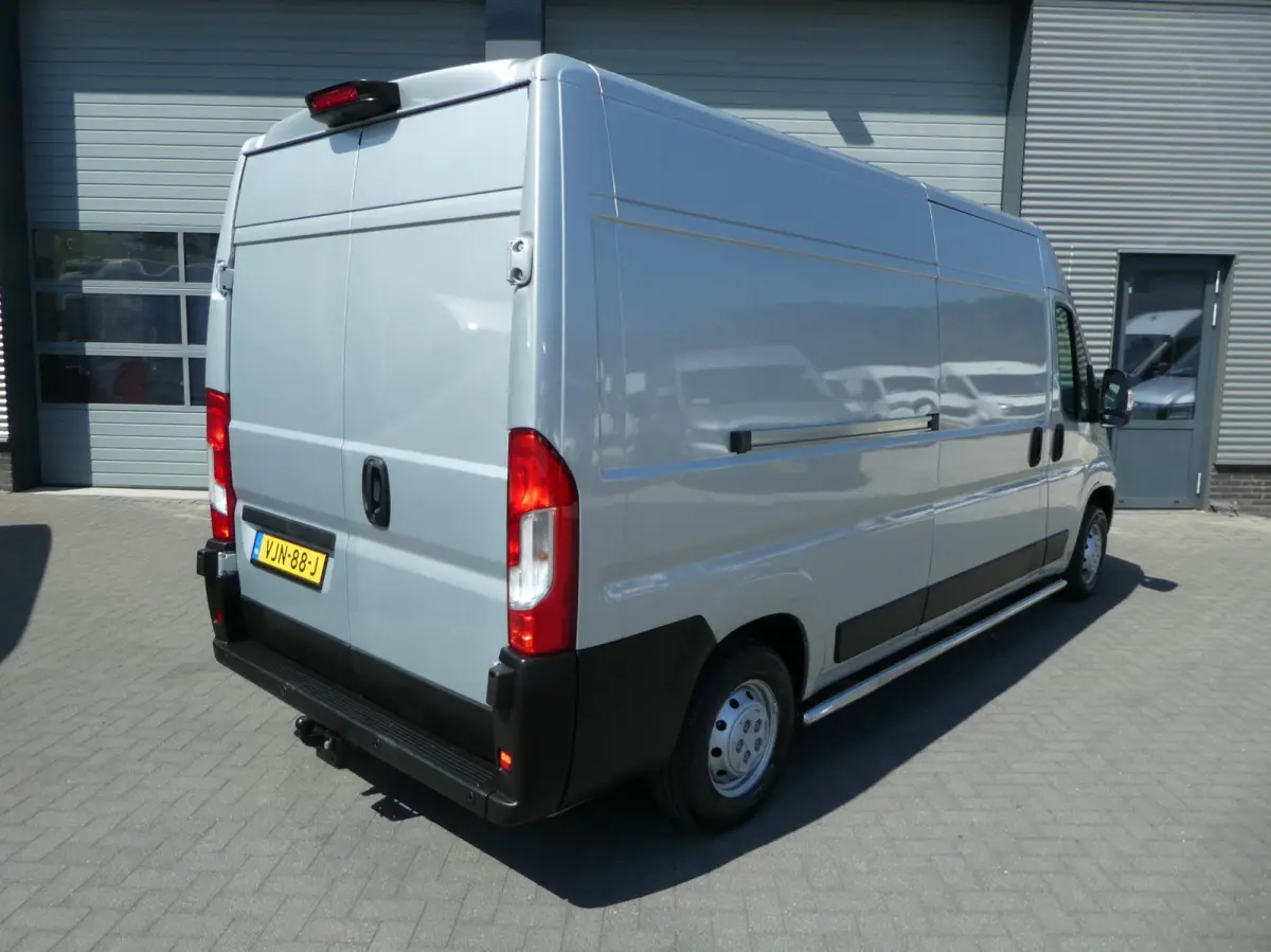 33 2.2 BlueHDi 140 L3H2 airco camera navigatie