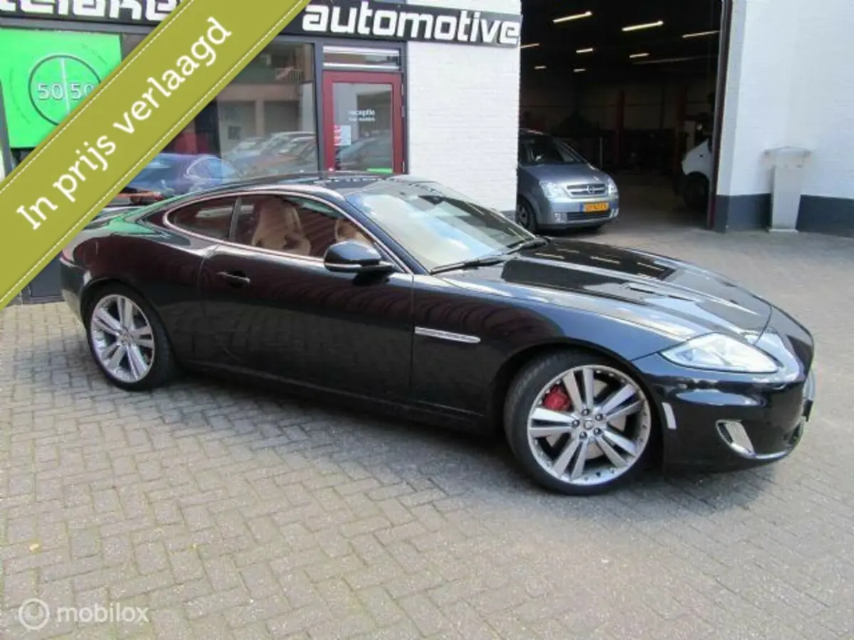 XKR - 5.0 V8 Supercharged