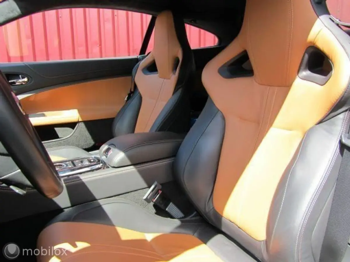 XKR - 5.0 V8 Supercharged
