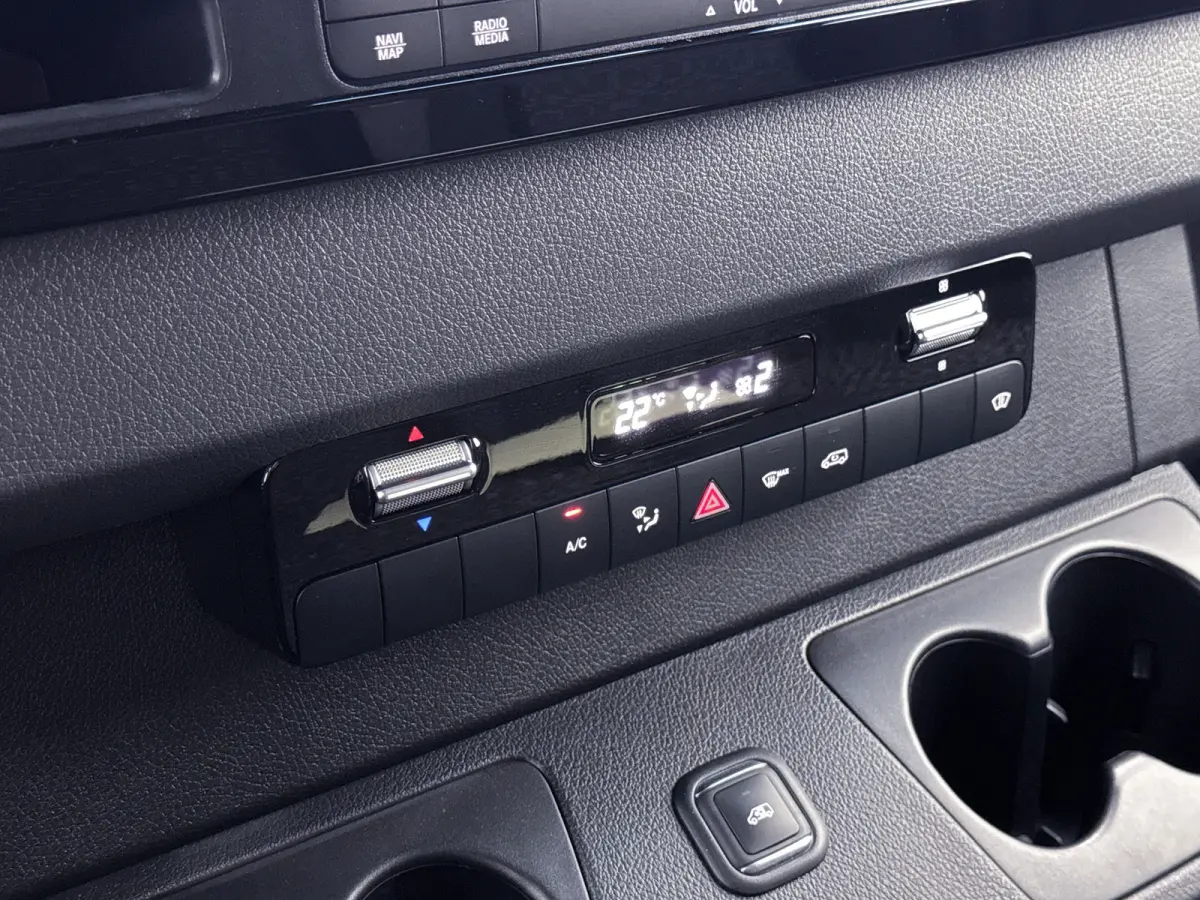 317 1.9 CDI L3H2 Navigatie Elektrische schuifdeur Adaptieve cruise control LED Achteruitrijcamera Betimmering Adaptieve Cruise Control