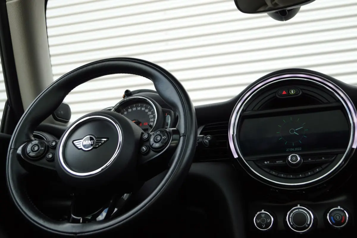 /Aut/Panodak/Harmankardon/Navi/Carplay/STOELVER