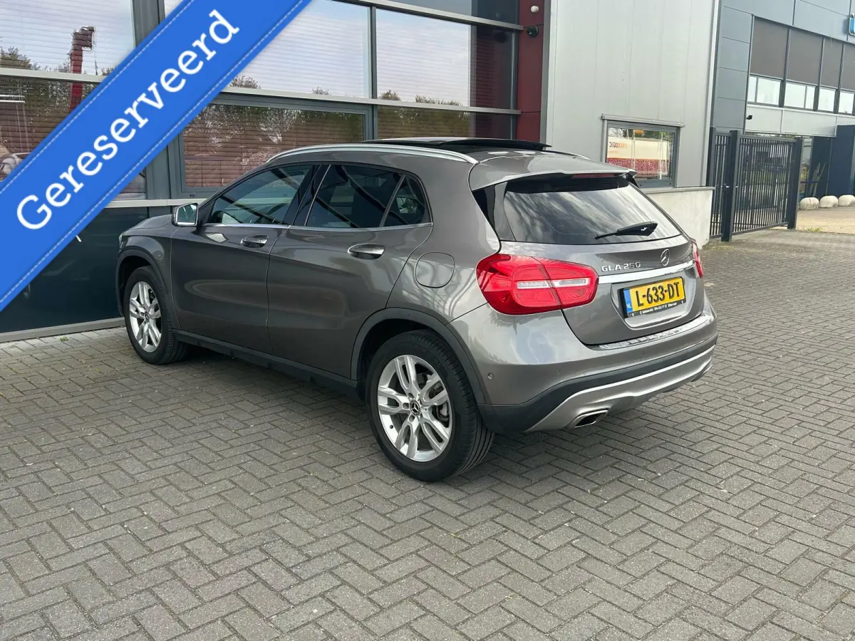 250/Automaat/Pano/ Nette auto!