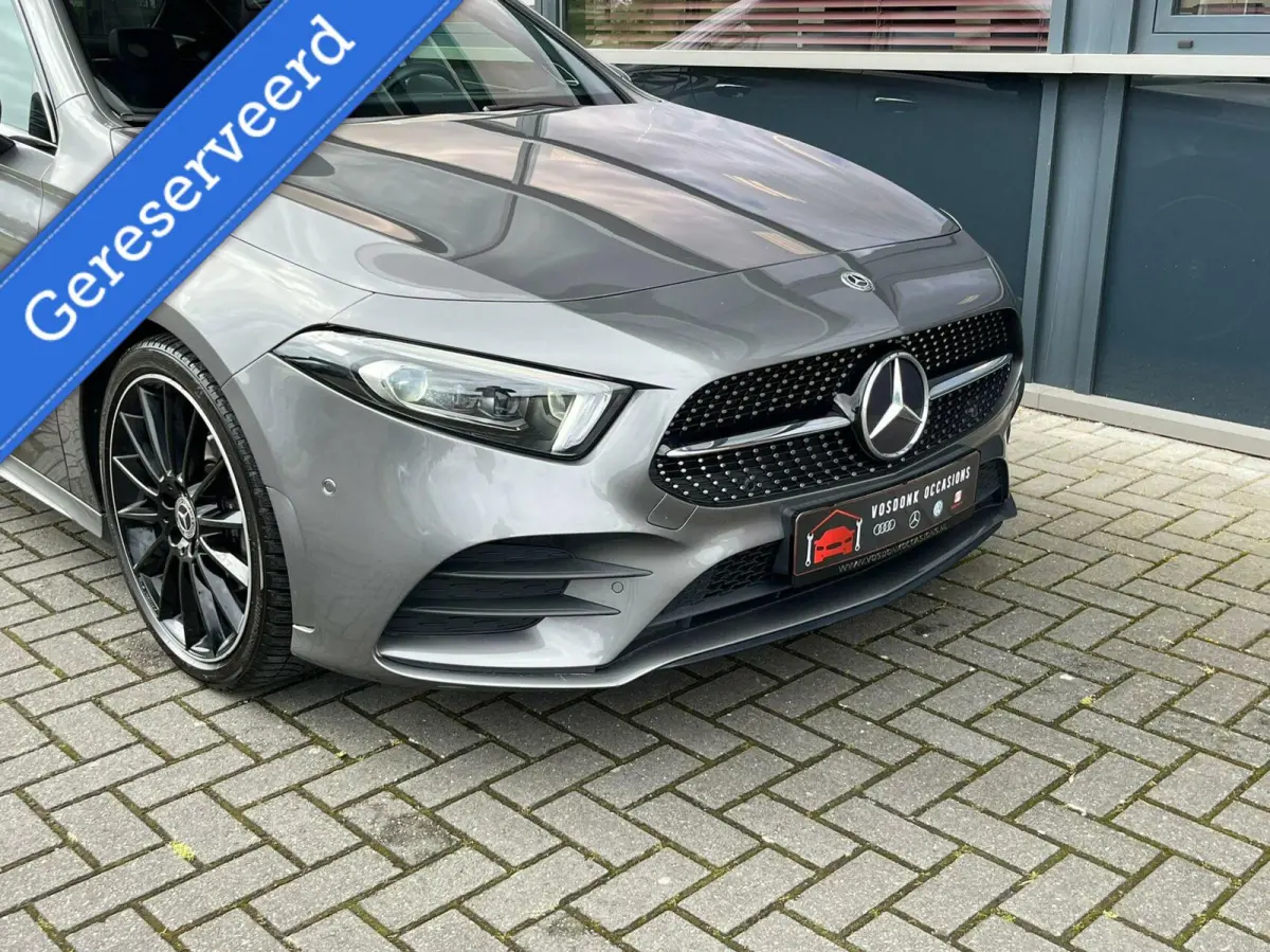 200 Business/AMG/Pano/Memory/keyless/ full option!