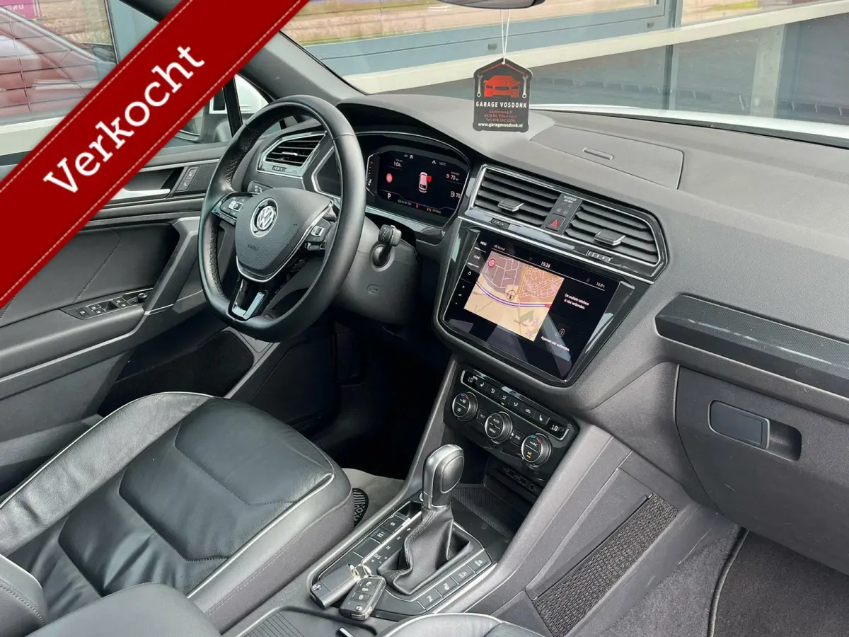 1.5 TSI ACT R-line Trekhaak Pano DSG camera Dodehoek