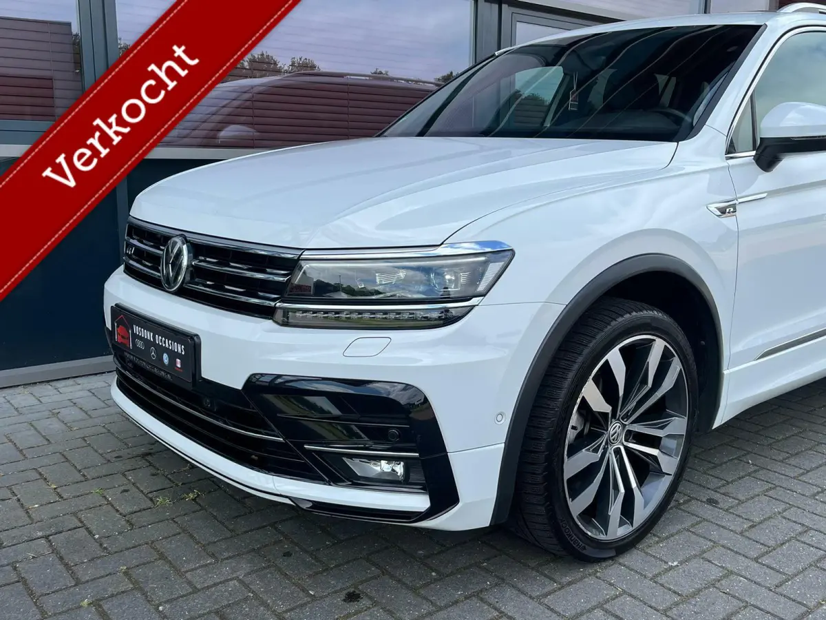 1.5 TSI ACT R-line Trekhaak Pano DSG camera Dodehoek