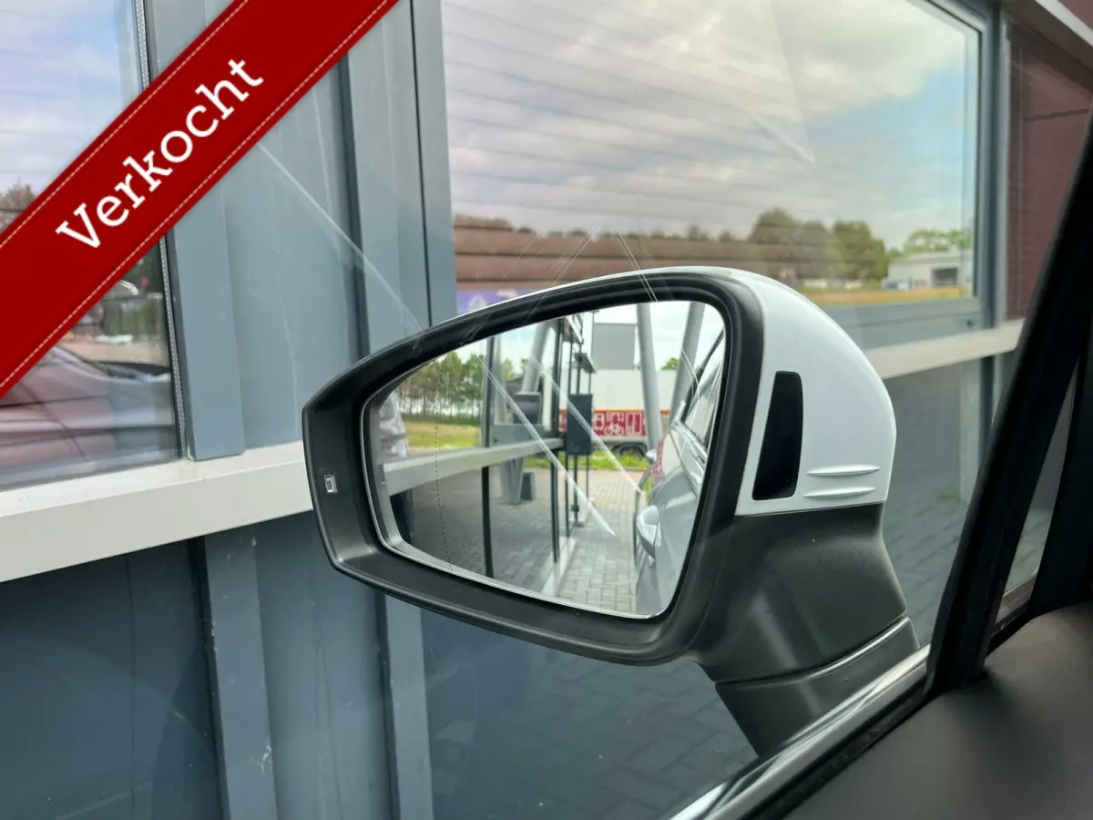 1.5 TSI ACT R-line Trekhaak Pano DSG camera Dodehoek