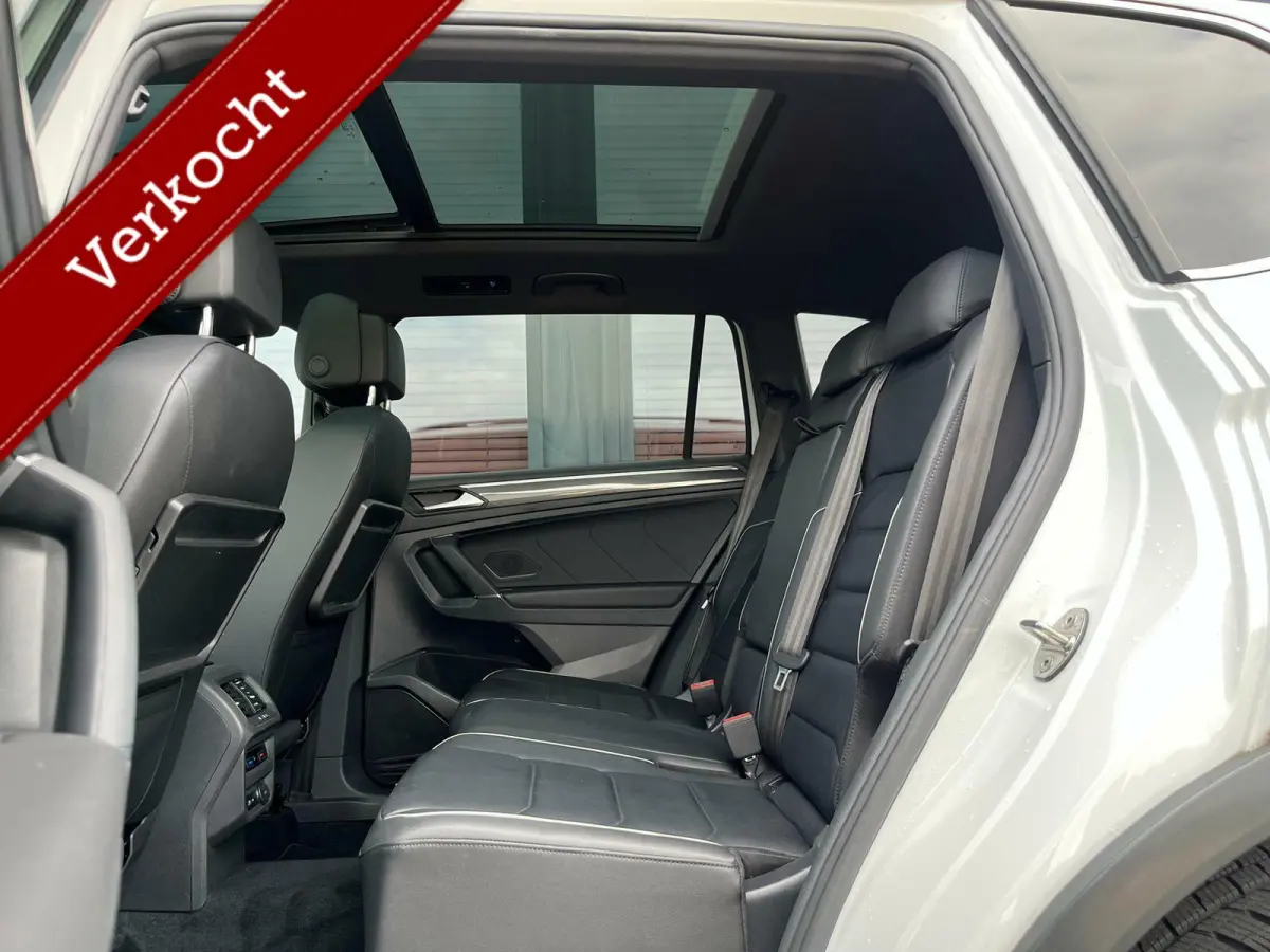 1.5 TSI ACT R-line Trekhaak Pano DSG camera Dodehoek