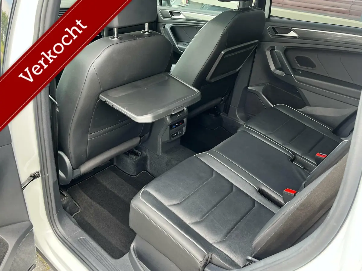 1.5 TSI ACT R-line Trekhaak Pano DSG camera Dodehoek
