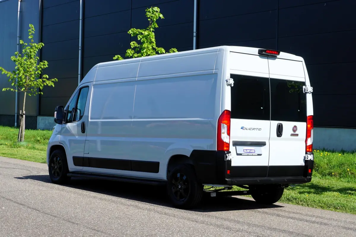 3.5T L3H2 47 kWh met Snellaad functie |Navigatie |Climate Control |Achteruitrijcamera |LED |DAB+ |Airbags voor en zijkant |Nieuwstaat |Expeditie grijs |Laadruimte volledig bekleed | VOL VOL 