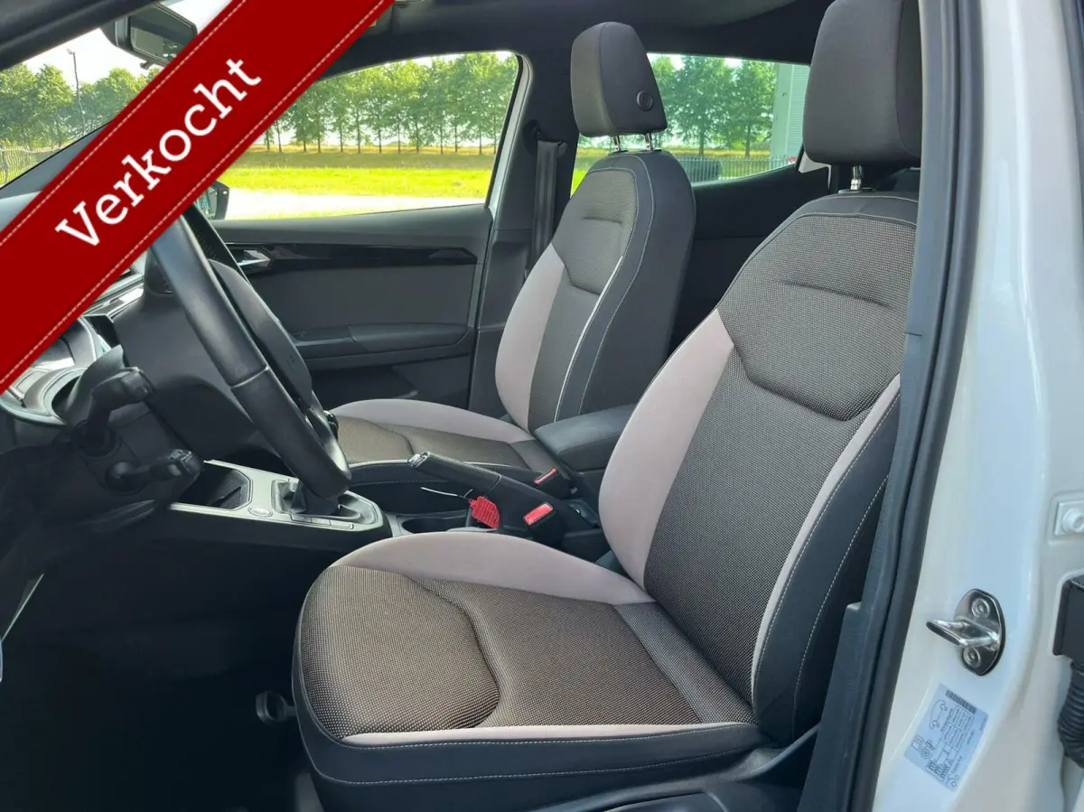 1.0 TSI Pano Keyless Led navi Nieuwstaat!