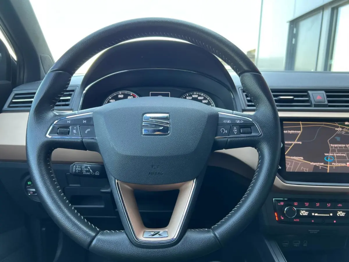 1.0 TSI Excellence Navi Keyless Clima Stoelverw