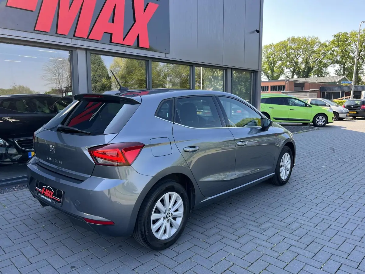1.0 TSI Excellence Navi Keyless Clima Stoelverw