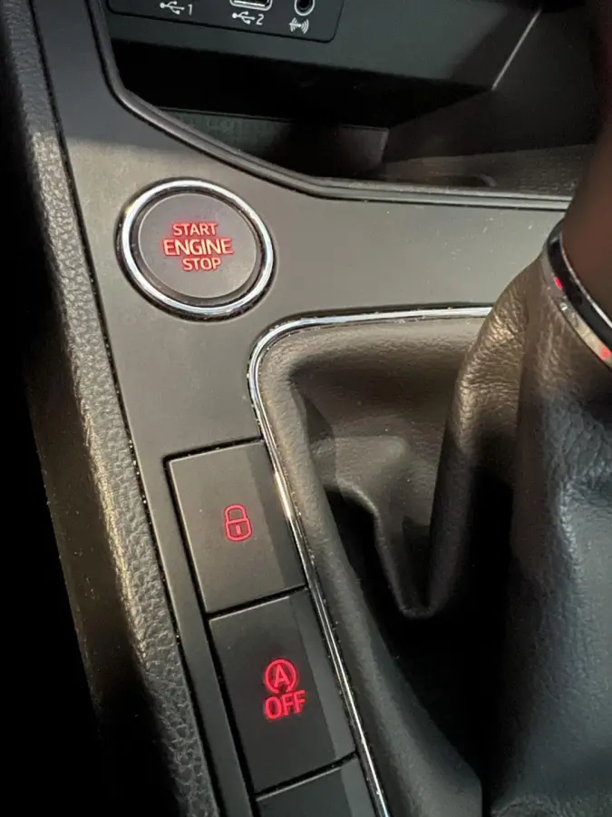 1.0 TSI Excellence Navi Keyless Clima Stoelverw