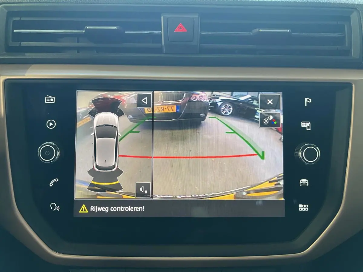 1.0 TSI Excellence Navi Keyless Clima Stoelverw