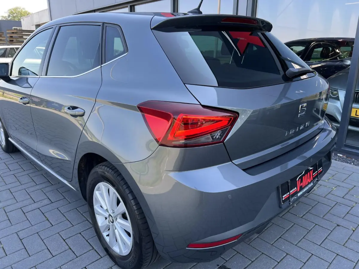 1.0 TSI Excellence Navi Keyless Clima Stoelverw