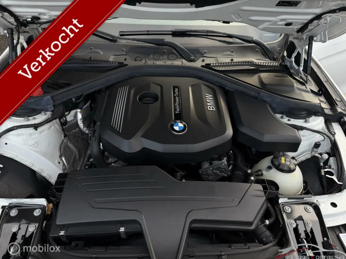 318i M Sport Edition, CarPlay, Leder, Dealerond
