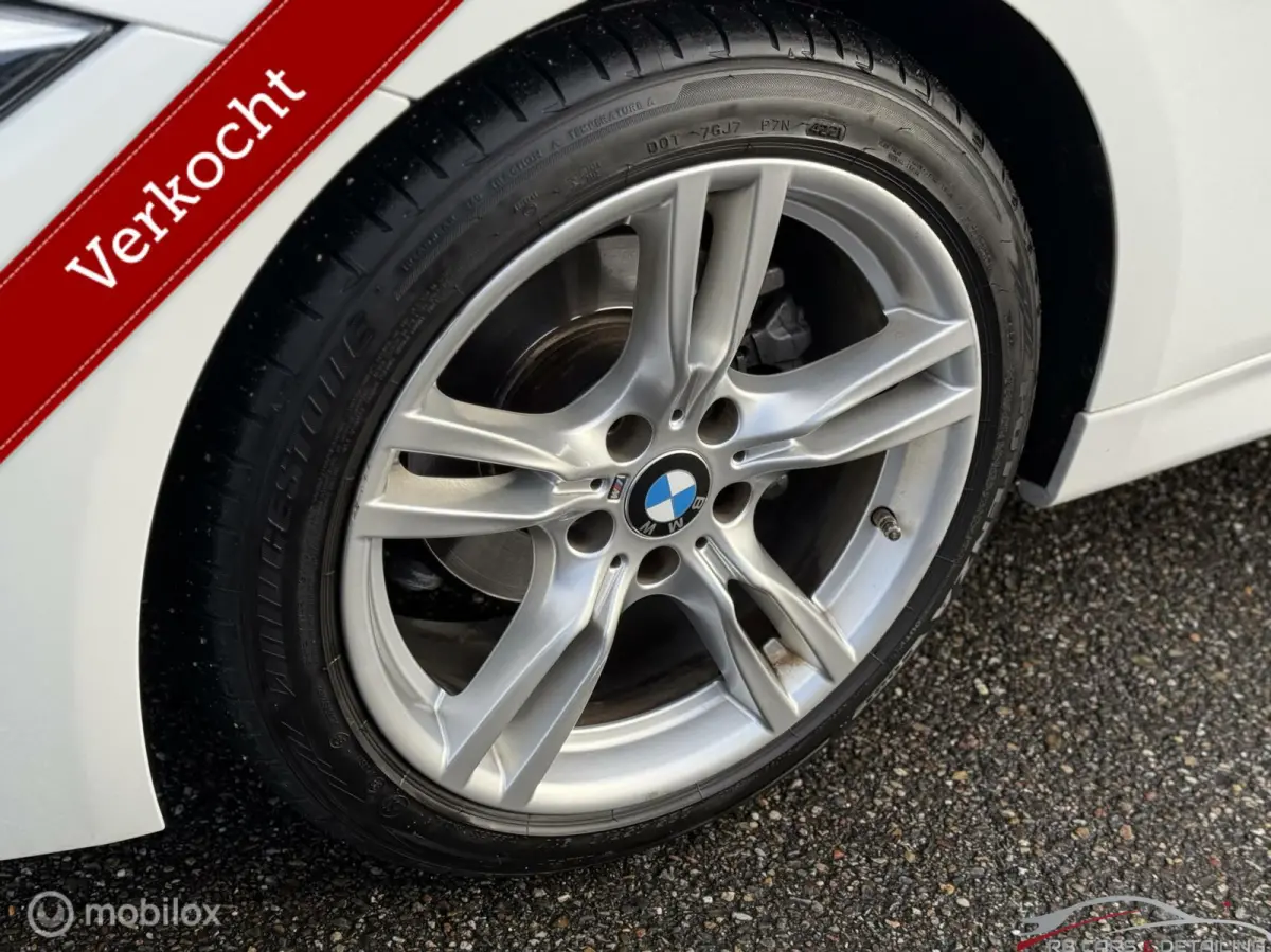 318i M Sport Edition, CarPlay, Leder, Dealerond
