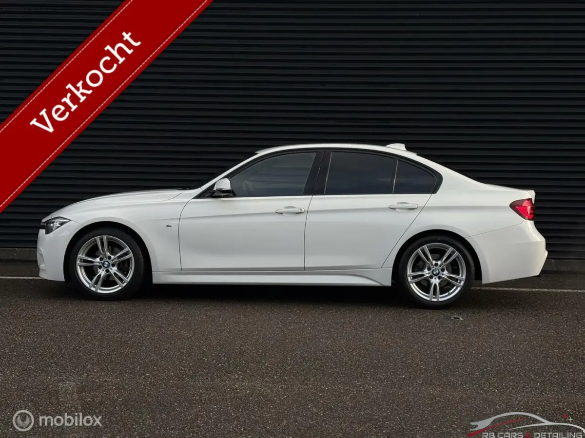 318i M Sport Edition, CarPlay, Leder, Dealerond