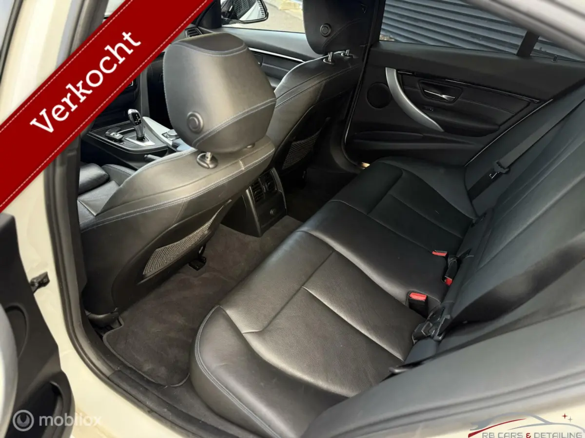 318i M Sport Edition, CarPlay, Leder, Dealerond
