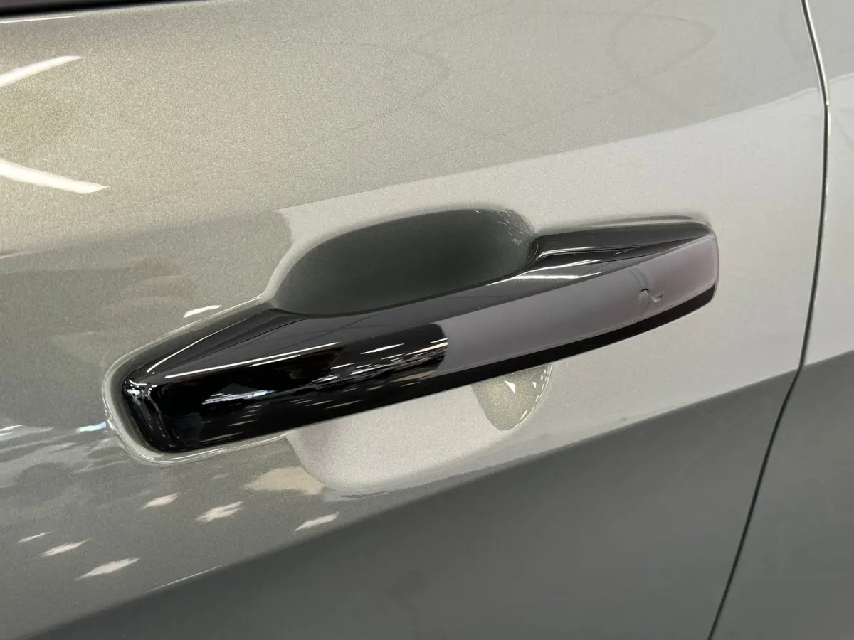 1.5 More | 360 Camera | Interieur voorverwarming | Panoramadak | Apple Carplay\Android Auto |