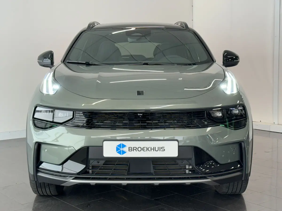 1.5 More | 360 Camera | Interieur voorverwarming | Panoramadak | Apple Carplay\Android Auto |
