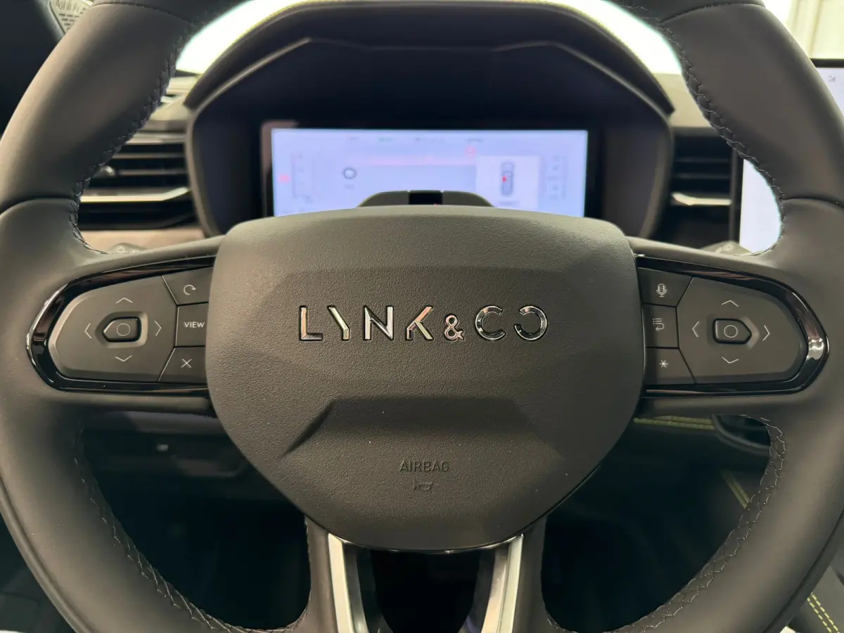 1.5 More | 360 Camera | Interieur voorverwarming | Panoramadak | Apple Carplay\Android Auto |