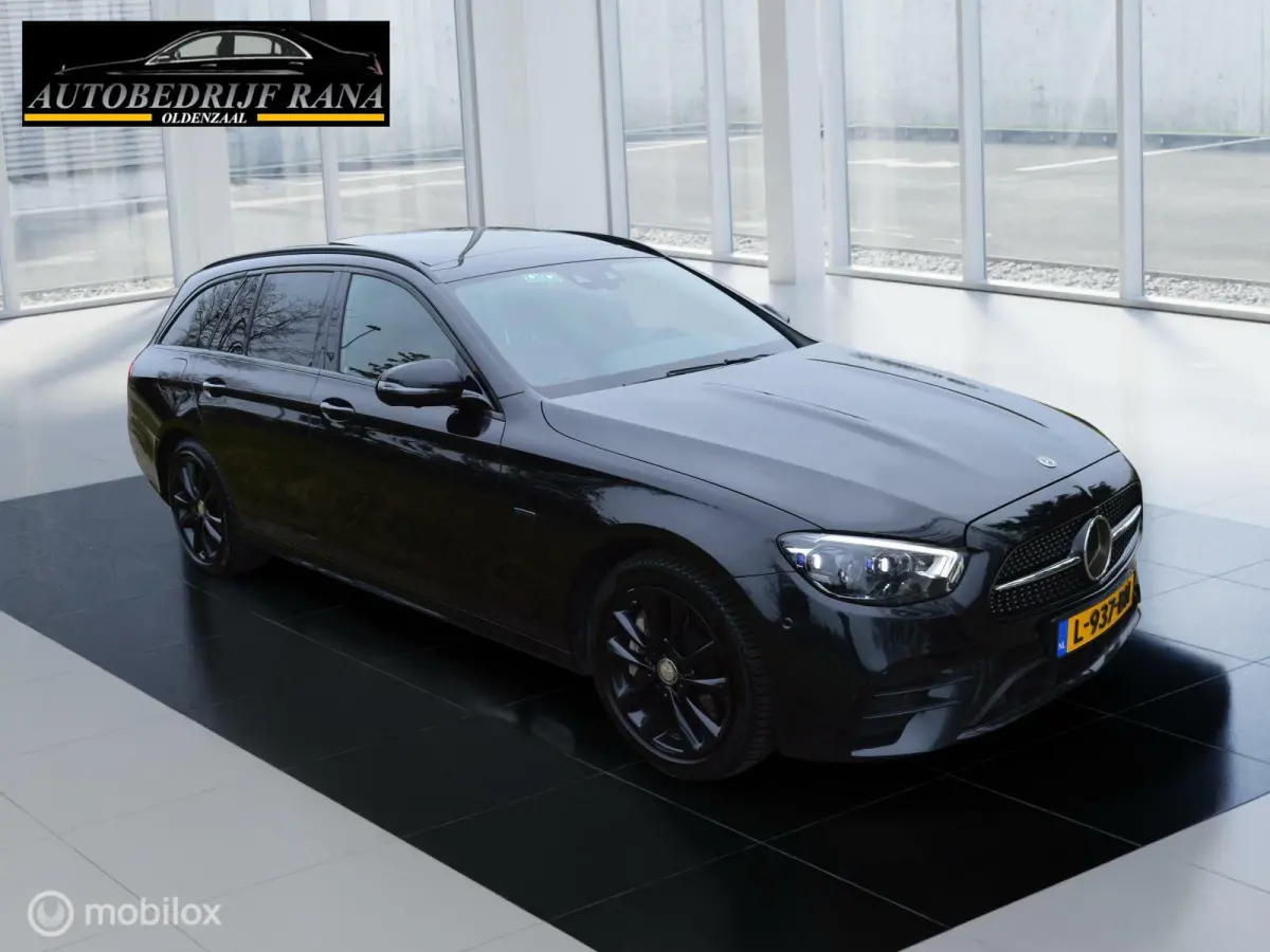 300 de Business Solution AMG