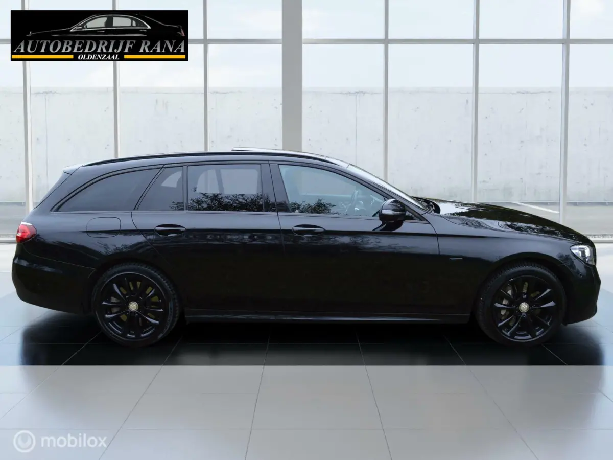 300 de Business Solution AMG