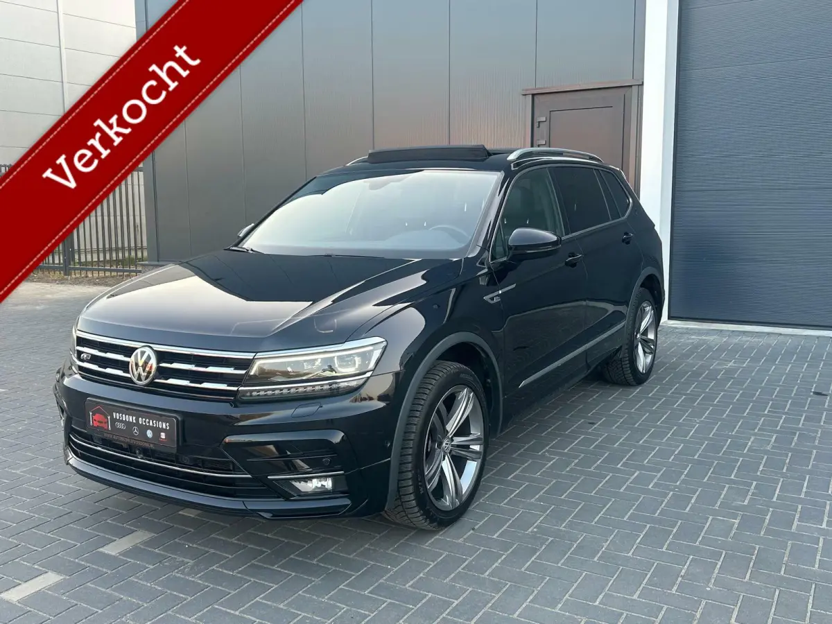 1.5 TSI 3xR-line7p./ pano/dodehoek/keyless/360camera/Vol!
