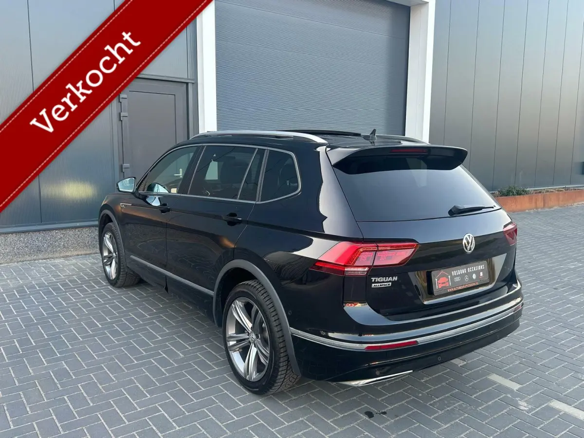 1.5 TSI 3xR-line7p./ pano/dodehoek/keyless/360camera/Vol!