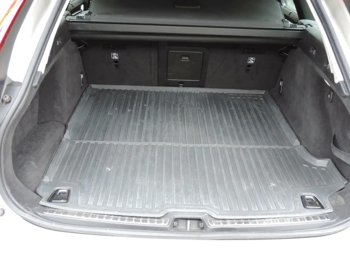2.0 T8 AWD Inscription,ALLE OPTIES!! NIEUW STAAT!!