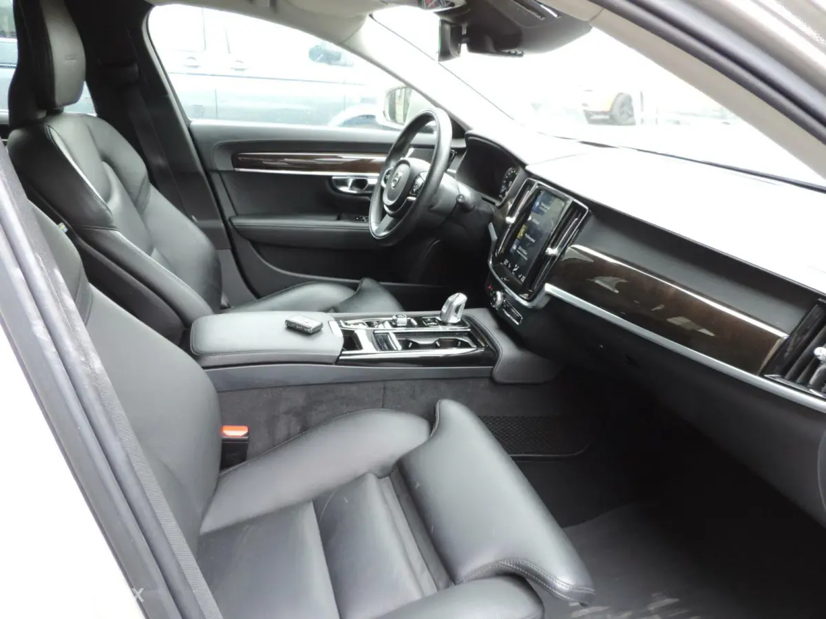 2.0 T8 AWD Inscription,ALLE OPTIES!! NIEUW STAAT!!