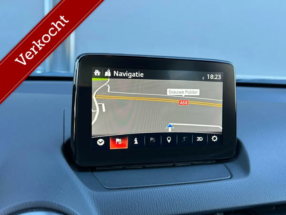 2.0 SkyActiv-G 120 GT-Luxury/ Alle opties!