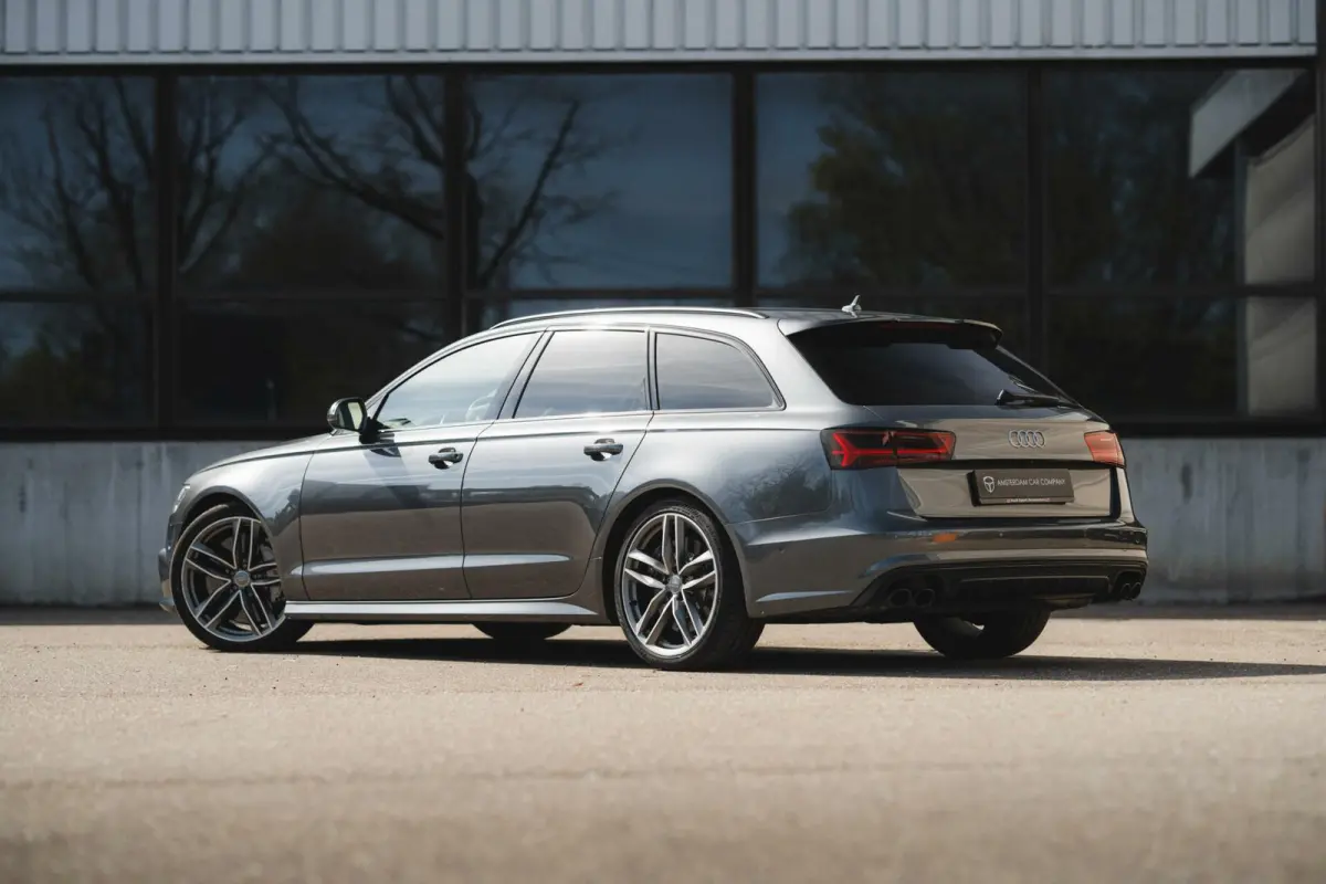 4.0 TFSI S6 Pro Line Plus