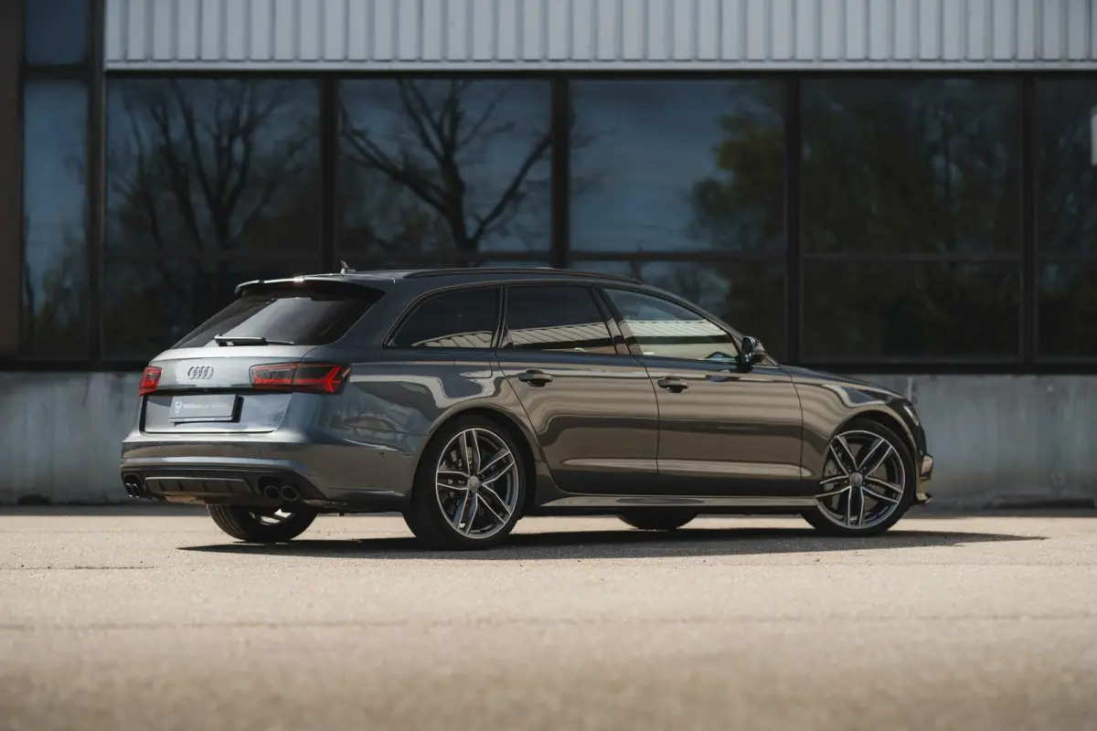 4.0 TFSI S6 Pro Line Plus