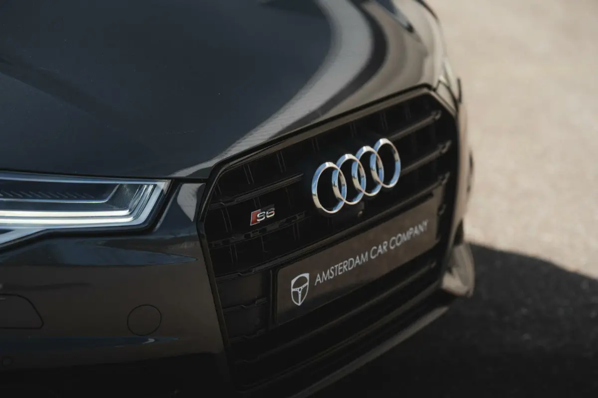 4.0 TFSI S6 Pro Line Plus