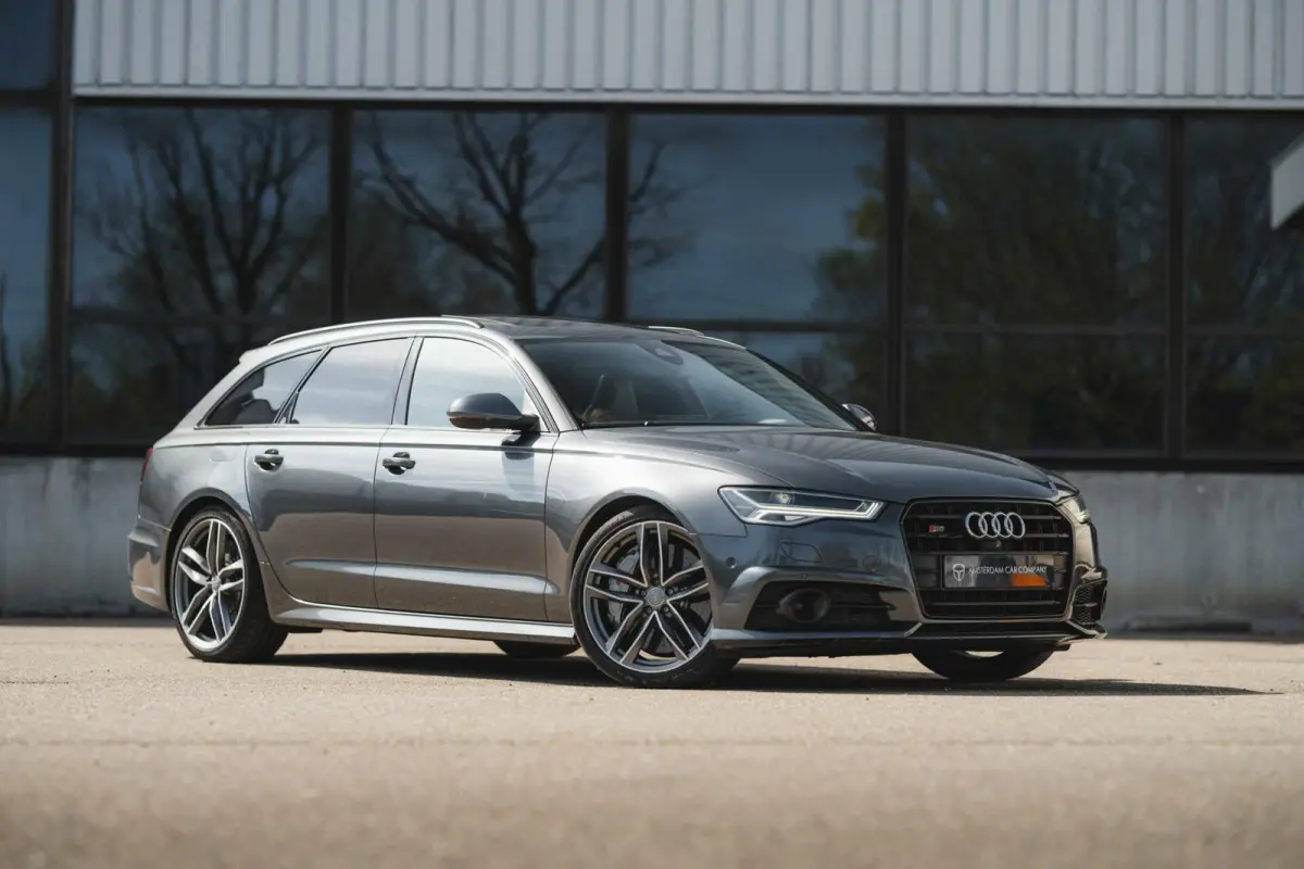 4.0 TFSI S6 Pro Line Plus
