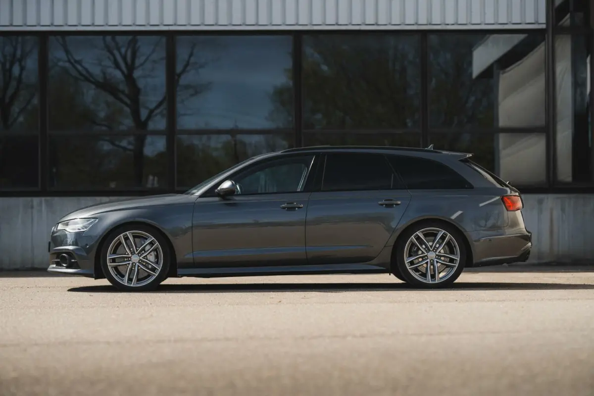4.0 TFSI S6 Pro Line Plus