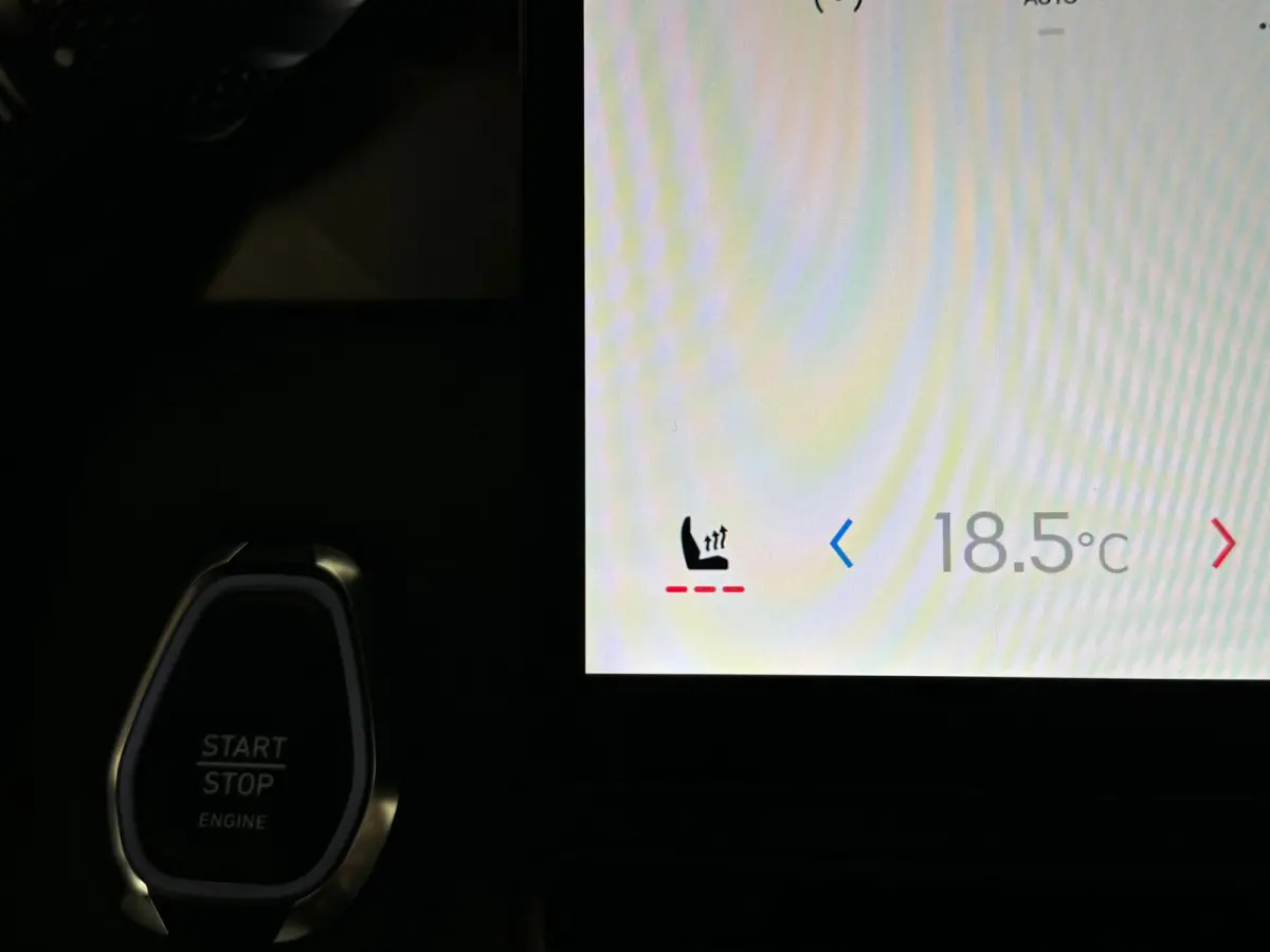 1.5 More | 360 Camera | Panoramadak | Apple Carplay\Android Auto | Stuurverwarming |