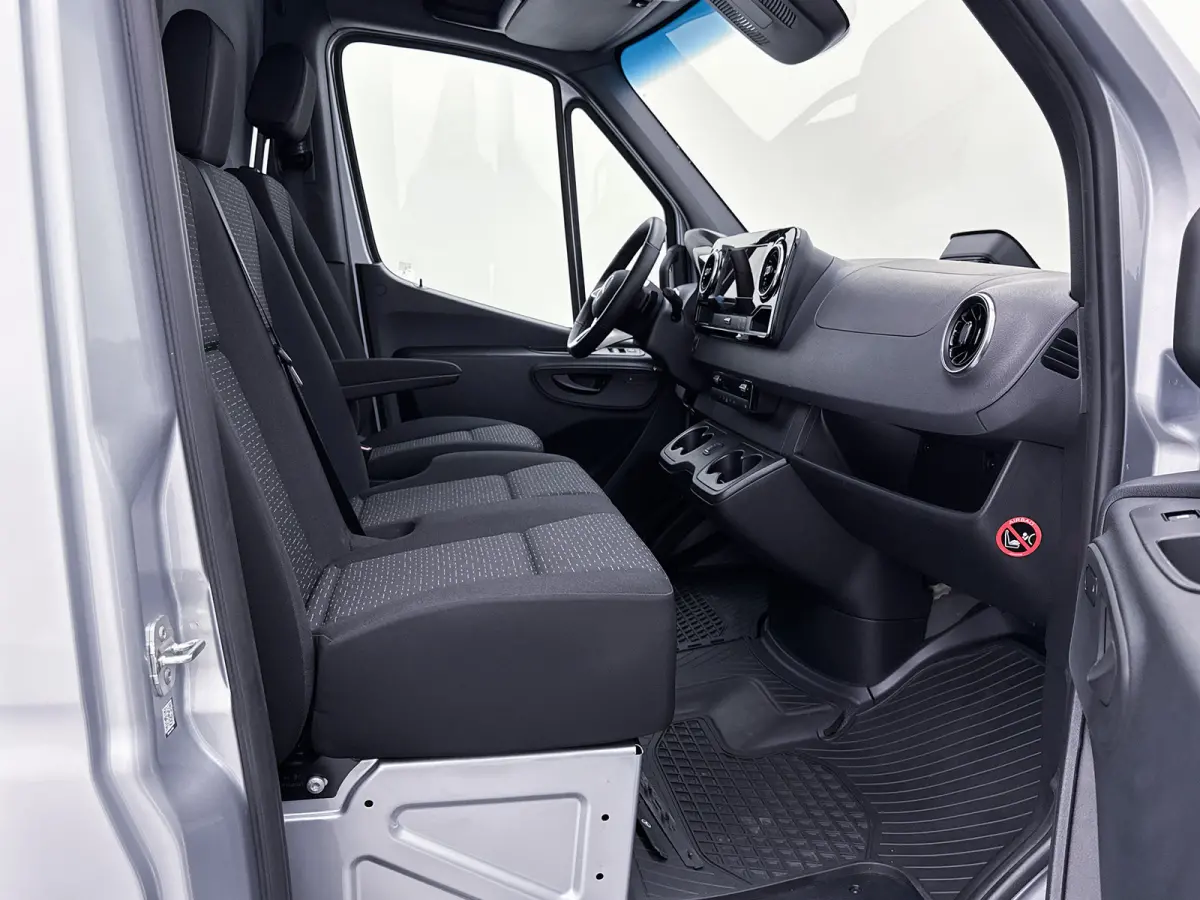 317 1.9 CDI L3H2 Navigatie Elektrische schuifdeur Adaptieve cruise control LED Achteruitrijcamera Betimmering Adaptieve Cruise Control