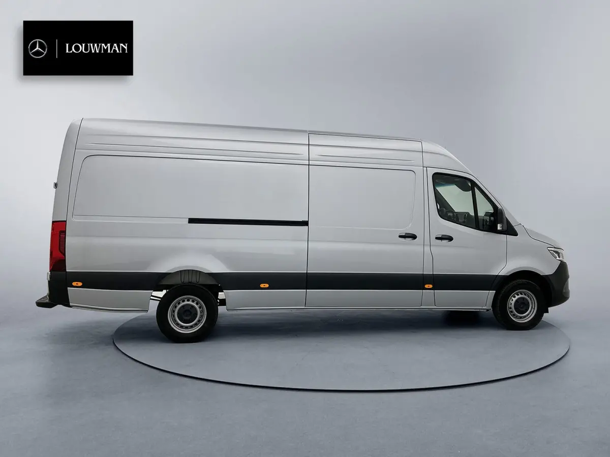 317 1.9 CDI L3H2 Navigatie Elektrische schuifdeur Adaptieve cruise control LED Achteruitrijcamera Betimmering Adaptieve Cruise Control